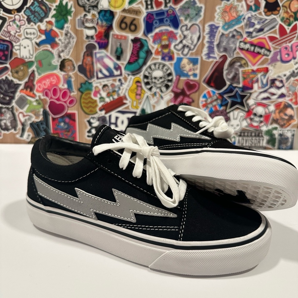 Revenge x Storm BOLT BLACK 3M Reflective Size 4 Mens 5.5 Women’s 100% Authentic